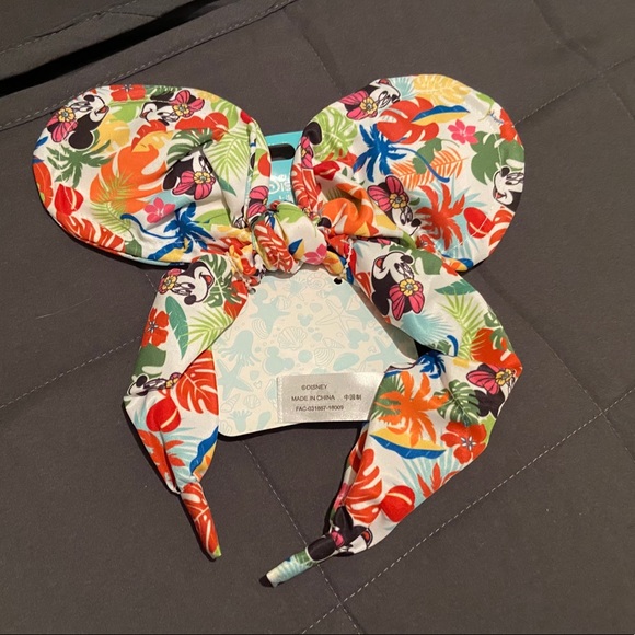 Disney Accessories - Shanghai Disney Tropical Minnie Ears Headband